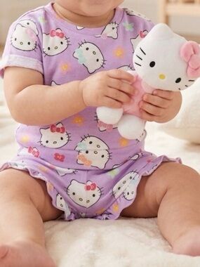 Hello Kitty 2 Piece Kids Sets Summer Shorts/top Purple Size 12 months
